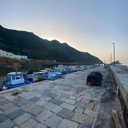 La Casita Azul *