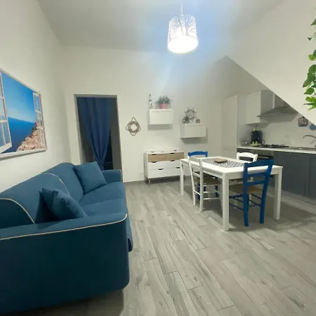 La Casita Azul Apartment *